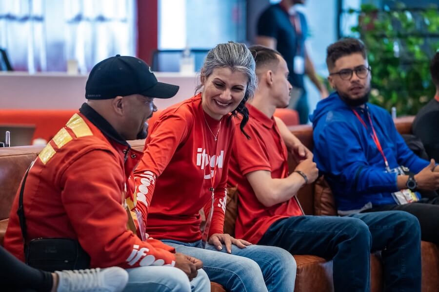 Entregadores do Grupo de Trabalho iFood
